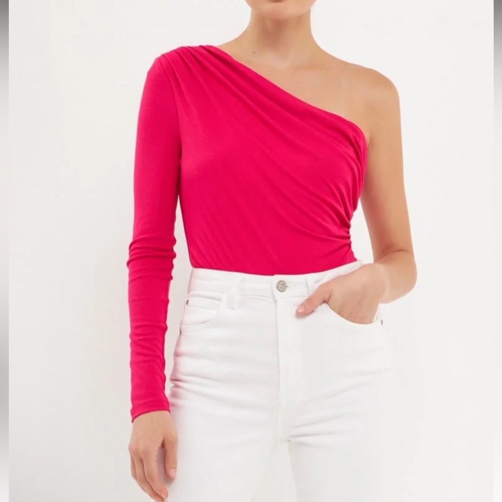ONE SHOULDER PINK BODYSUIT